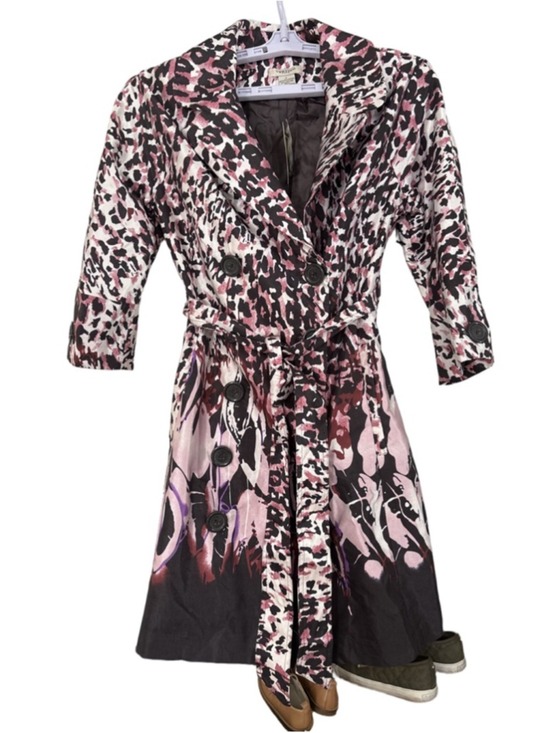 Vertigo Paris Jackets & Blazers - NWT Women's Vertigo Paris Trench Coat M Pink Black Dripping Cheetah